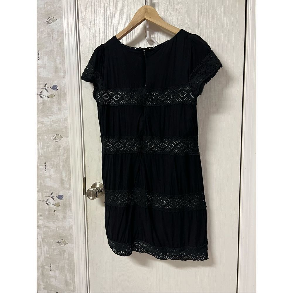 Buzz Dress  - Picture 2 of 3